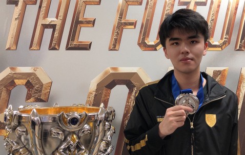 开云棋牌app - 科维托娃迎来十赛季高光表现，FPX球迷沸腾！